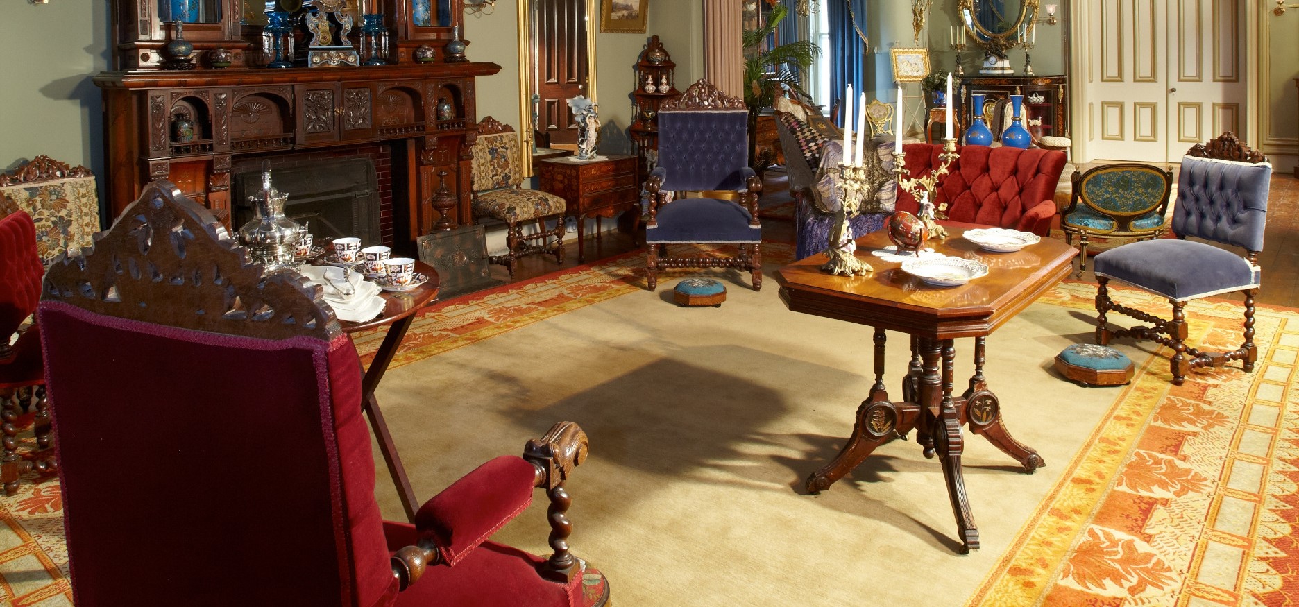 drawing room space