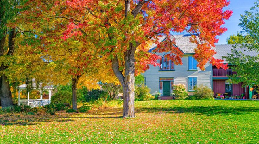 Smiths Falls Heritage House -Autumn