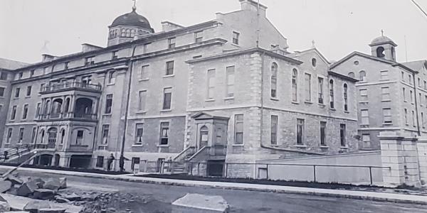 Hotel Dieu Hospital/Sydenham & Brock - Archives located